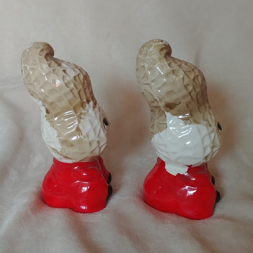 Vintage anthropomorphic peanut salt pepper shakers - Picture 4 of 8